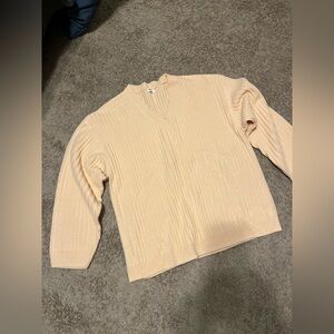 Zyia Peach Ribbed V-Neck Sweater